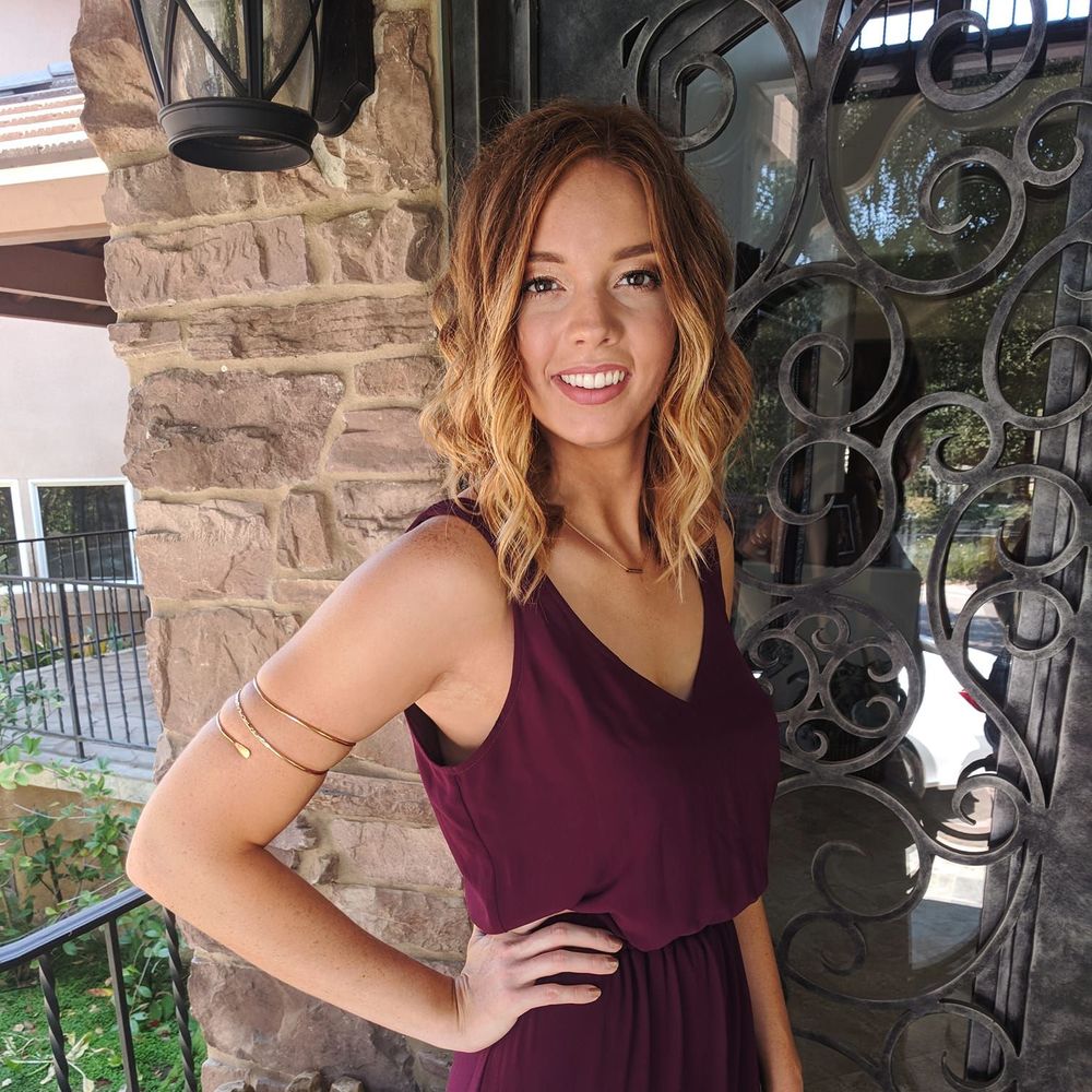 Meet your Posher, Hannah